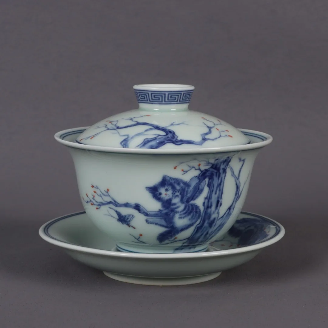 Blue And White Underglaze Red Lucky Cat Patterned Cover Bowl Chinese Style Retro Home Decoration Ornaments 2