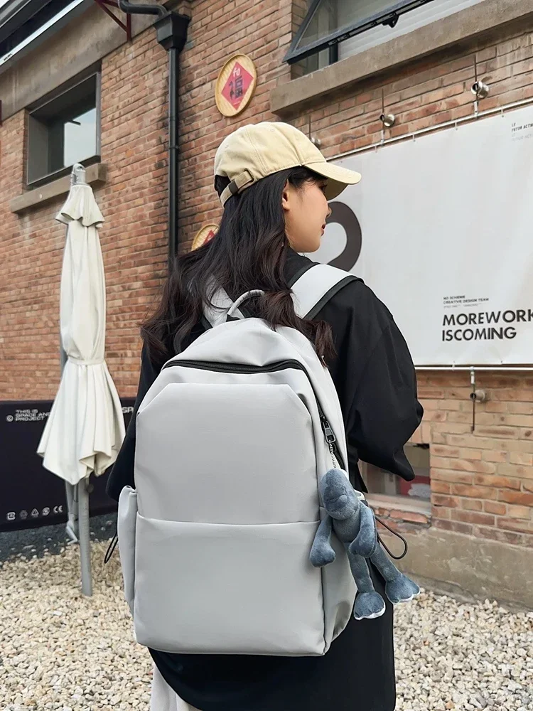 thumbnail image 1 of Mochilas informales de gran capacidad con compartimento interior, oferta de 2024, bolsos para mujer, mochilas de nailon con bolsillo interior con cremallera, 1 of 5