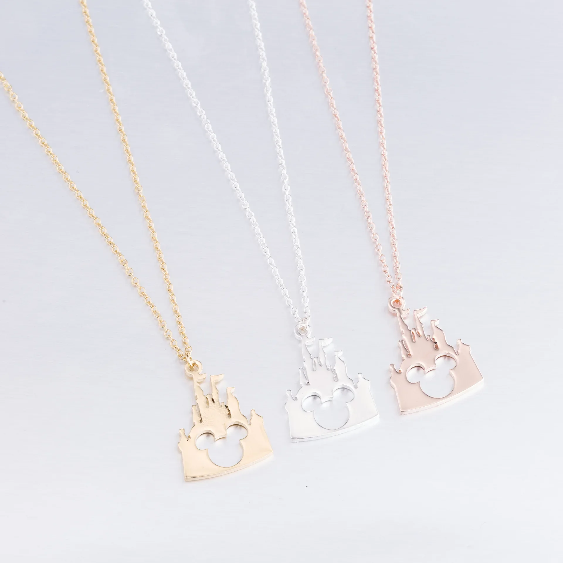 Disney Mickey Mouse Cartoon Castle Mickey Head Pendant Necklace Castle Animal Jewelry for Women Necklaces Fashion Accessories