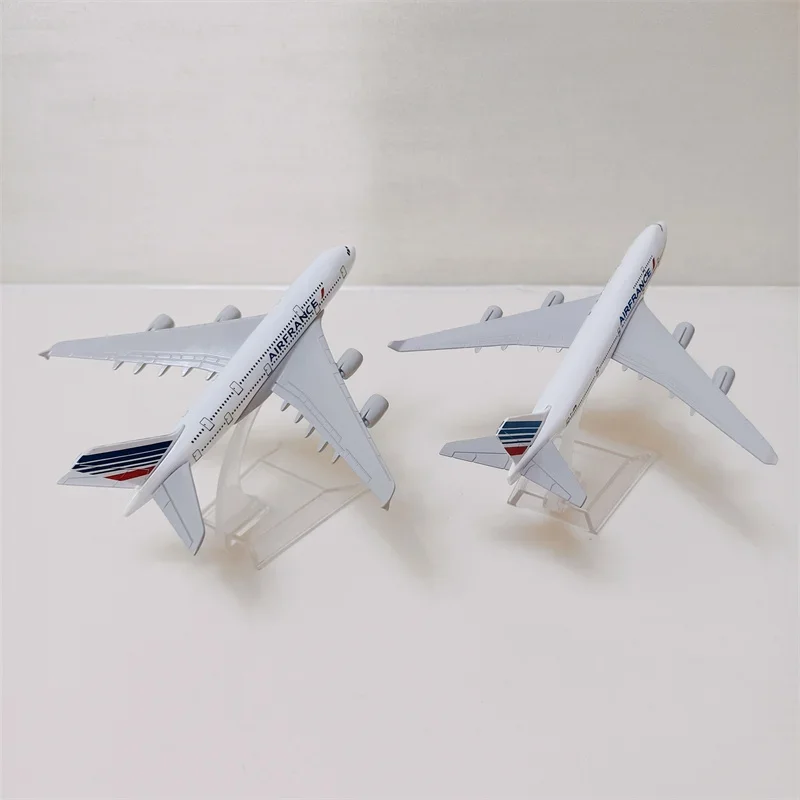 

16cm Alloy Metal Air France Airlines Boeing 747 B747 Airbus A380 Airplane Model AirFrance Airways Plane Model Diecast Aircraft