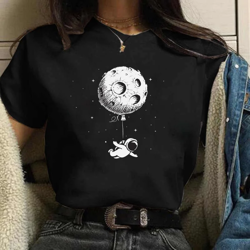 Harajuku Funny 90s Girl Moon Women T Shirt Cartoon Graphic Printed Black Ladies T-shirt Casual Woman Shirt Kawaii Tee Shirt