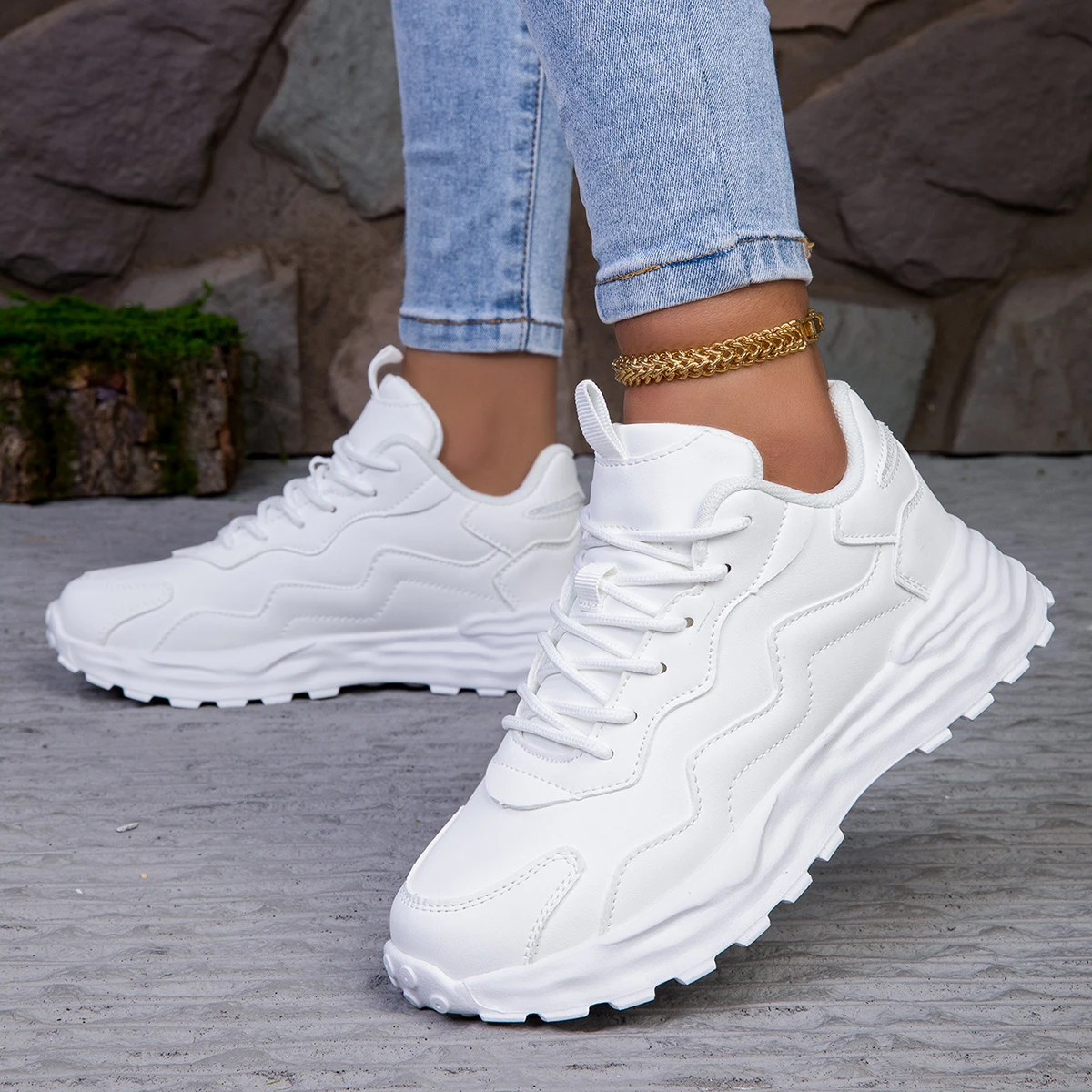 Fashion Woman Vulcanize Platform Casual Sneakers Women Flats Mesh Breathable Running Walking Shoes Chunky Sports Shoe 2