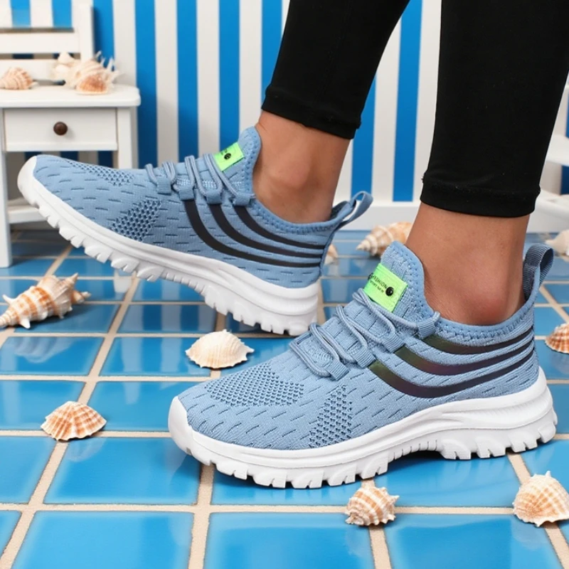 Women's Casual Platform Mesh Sneakers Fashion Classic Luxurious Running Shoes Minimalist Breathable Mesh Outdoor Training Shoes