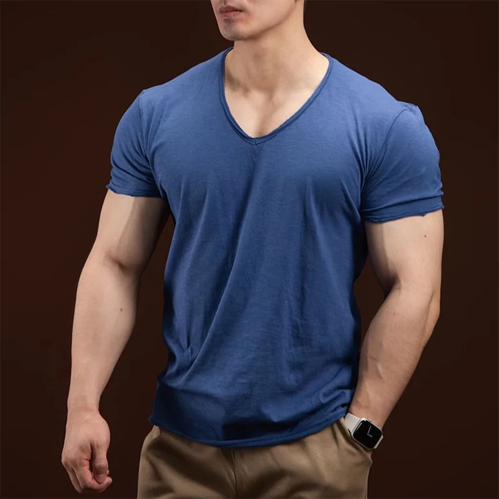 V-neck Men's Cotton Fitness T-shirt - Image 4