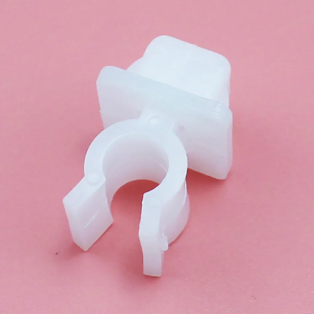 Bonnet Prop Clip Holder For Mitsubishi Pajero Shogun MK1 MK2 L200 Shogun SPORT V31 V32 V33 V43 V45