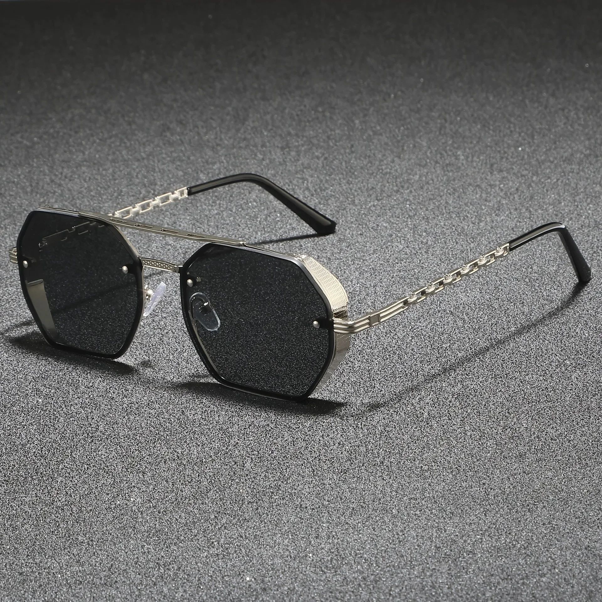 Geometric Metal Frame Sunglasses - UV400 Designer Shades for Men  Women