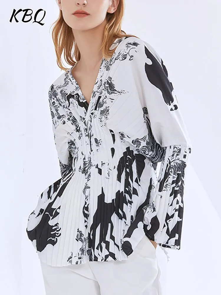 KBQ Elegant Pleated Blouses For Women V Neck Flare Sleeve Colorblock Slimming Printing Temperament Shirts Female Fashion Style