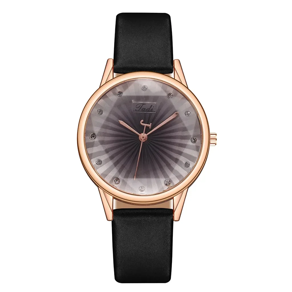 

Striped Quartz Watch Simple Leather Watch With Diamond Strap Fashionable Simple Style Quartz Wristwatch Reloj Mujer Free Shiping