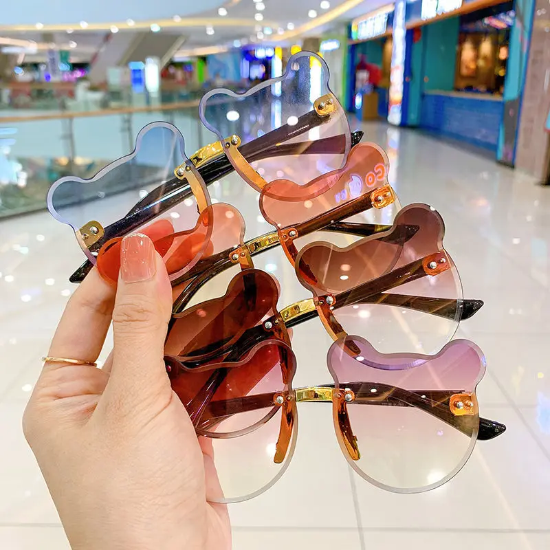 Bear Shape Children Glasses Kids Sun Sunglasses Trendy Girls Cartoon Eyeglasses Shades Driver Anti-Glare
