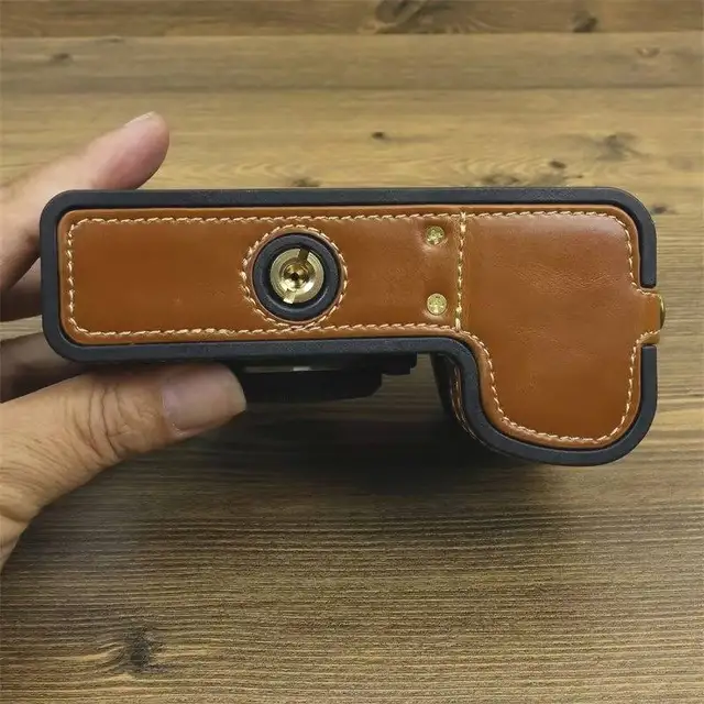 미러리스와 DSLR 카메라를 안전하고 세련되게 보호하는 EINGCA X-S20 카메라 케이스