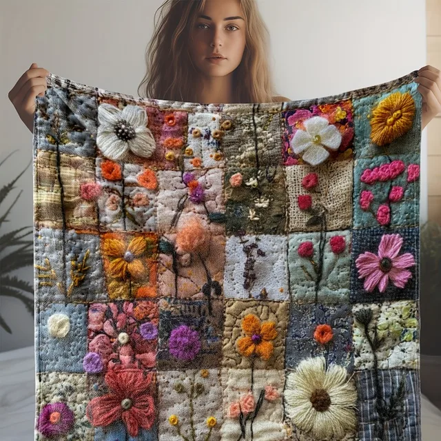 Vintage Floral Flannel Blanket 2