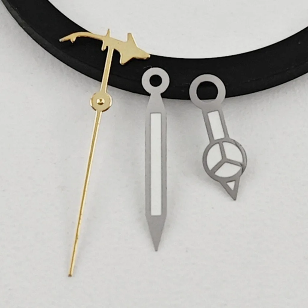 Green Luminous Shark Design Watch Hands with Second Hand Indicator
