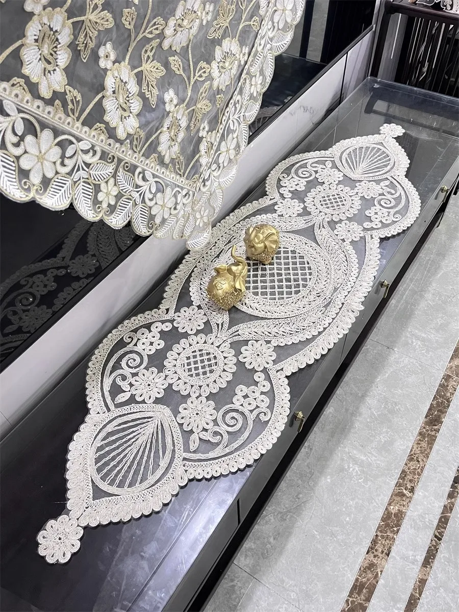 

Luxury flower Rope embroidery Table flag Runner cloth cover tablecloth Christmas Party Wedding Table decoration and accessories