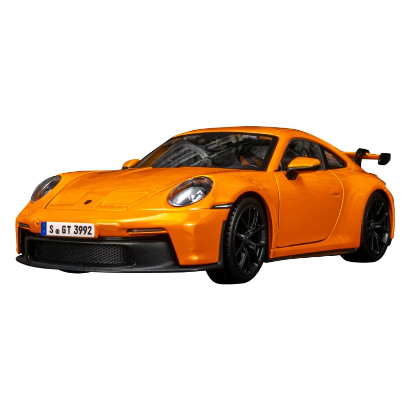 Bburago 1:24 Porsche 911 GT3 Alloy Rally Car Model - Exquisite Detail and Craftsmanship
