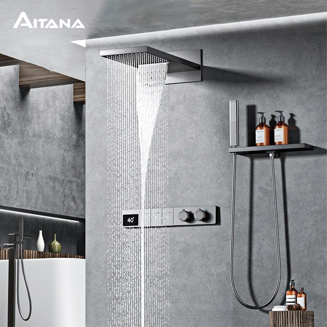 Shower system with constant water temperature