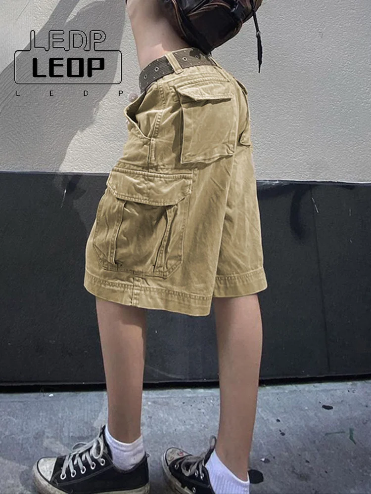 

LEDP High Street Fashion Casual Pocket Retro Cargo Pants Y2K Shorts Harajuku Punk Retro Girls Khaki Knee Comfort Shorts Women