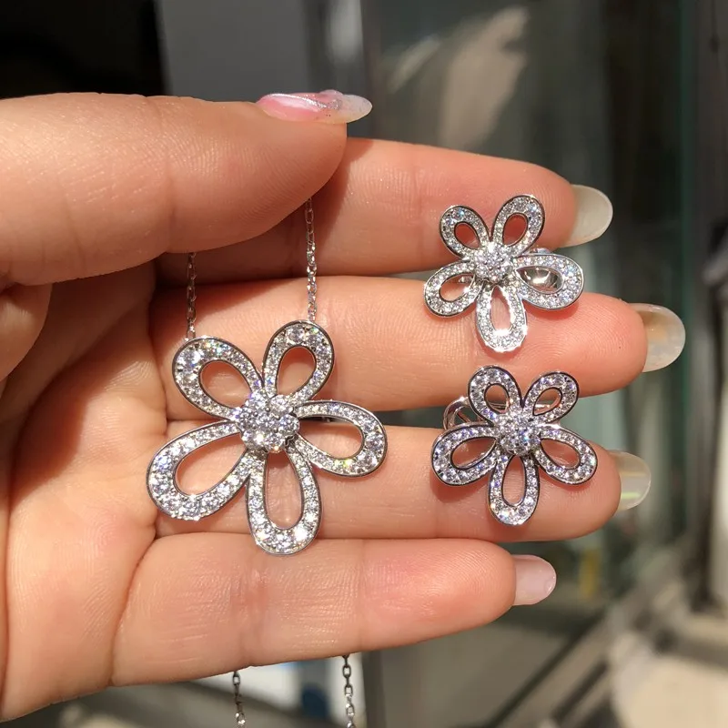 

925 Silver Women's Earrings Ring Delicate Full Diamonds Big Sun Flower Necklace Classic Fashion Highend Brand Luxury Jewelry Set