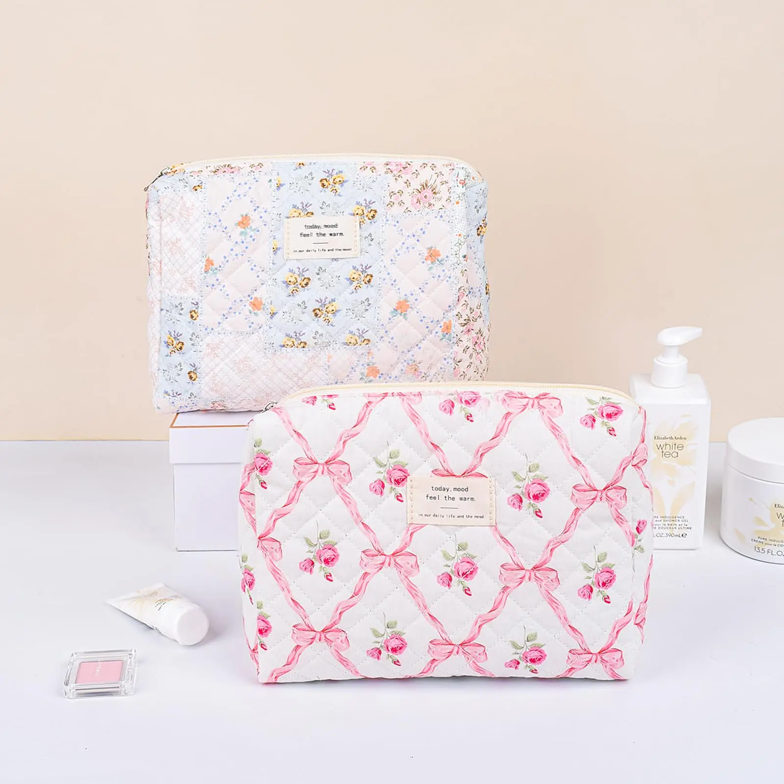 Fashion Vintage Flower Women Makeup Bag Cotton Tote Portable Female Cosmetic Storage Handbag Travel Organizer Zipper Quilted Bag 6