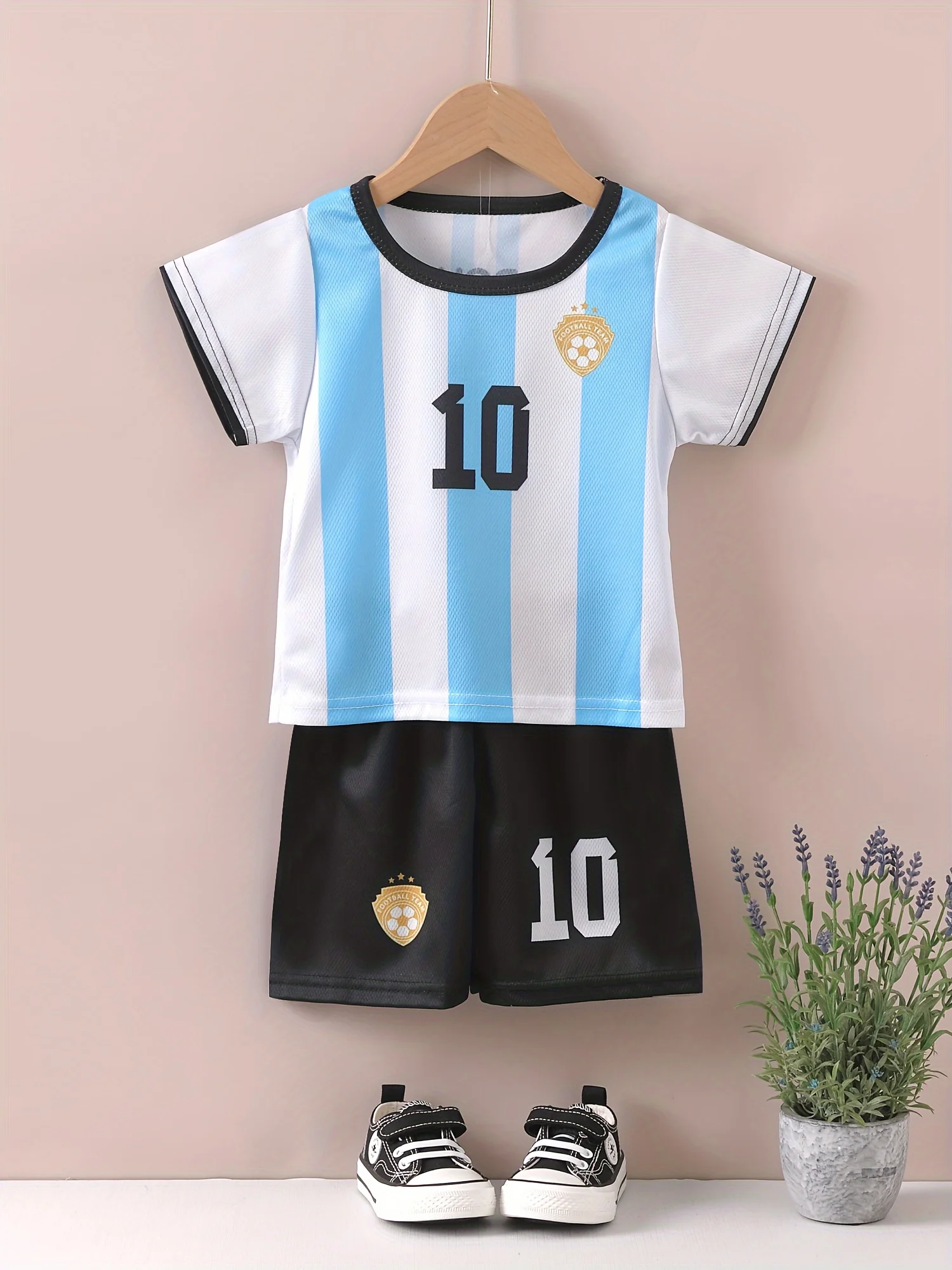 Summer 4-14 Year Old Boys and Girls Football Top Short Sleeve+Shorts Comfortable and Breathable Children's Sports Set