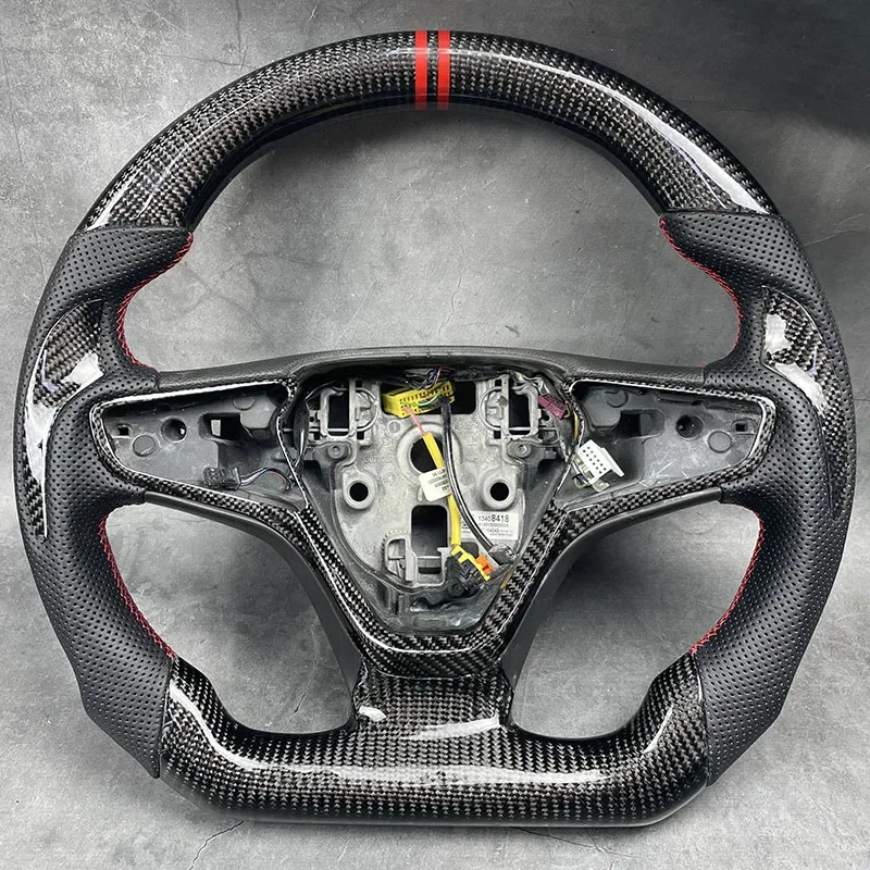 

For Chevrolet Cruze 2016 2017 2018 100% Carbon Fiber Steering Wheel Leather