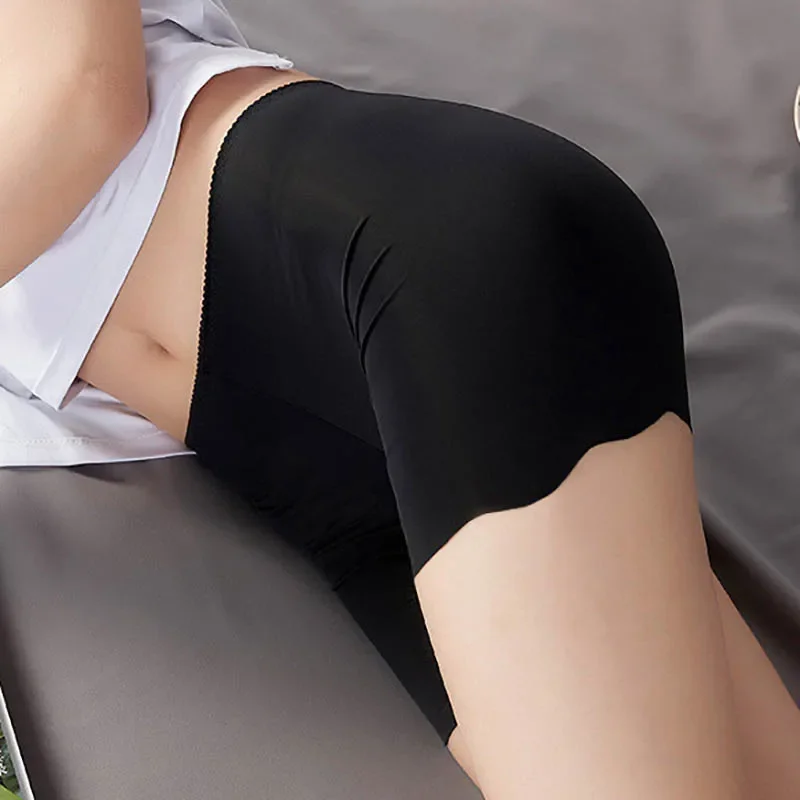Women Shorts Underwear Ice Silk Safety Panties Elastic Comfortable Solid Color Thin Seamless Anti-Exposed Breathable Boyshort Summer