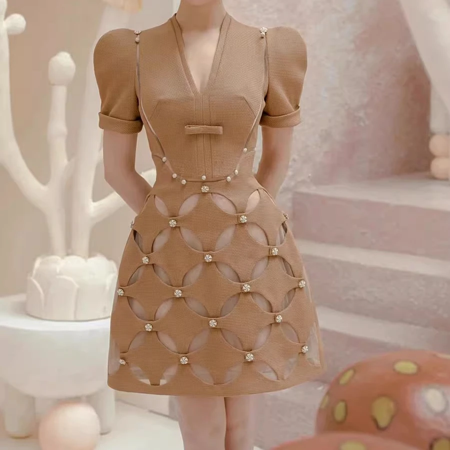 

Light Luxury Pears Beaded V-neck Brown Dress Woman Three-dimensional Hollow Out Bubble Short Sleeved Elegant Party Dress Autumn