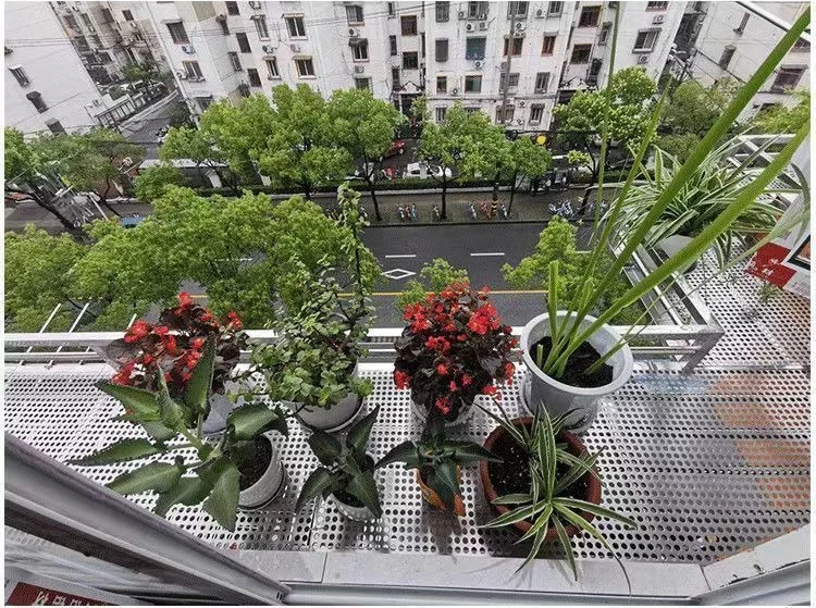 304 Edelstahl Einbruchschutz-Fensterkissen Balkon-Sicherheitsnetz Fensterbank-Schutz Auslaufsicheres Netz Veranda-Sicherheitsgitter Perforierte Platte – Detail 5