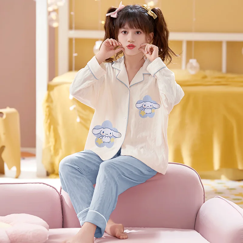 

Пижама Kawaii Sanrioed для родителей и детей, мультяшная анимация, Коричный курол, мелодия, чистый хлопок, удобный кардиган, домашняя одежда, комплект