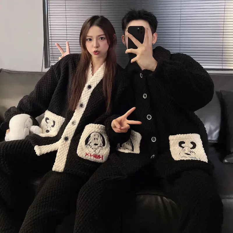 

Kawaii Cute Cartoon Girl Couple's Pajamas Women Coral Velvet Thickened Snoopy Cute Winter Men's Home Wear Set
