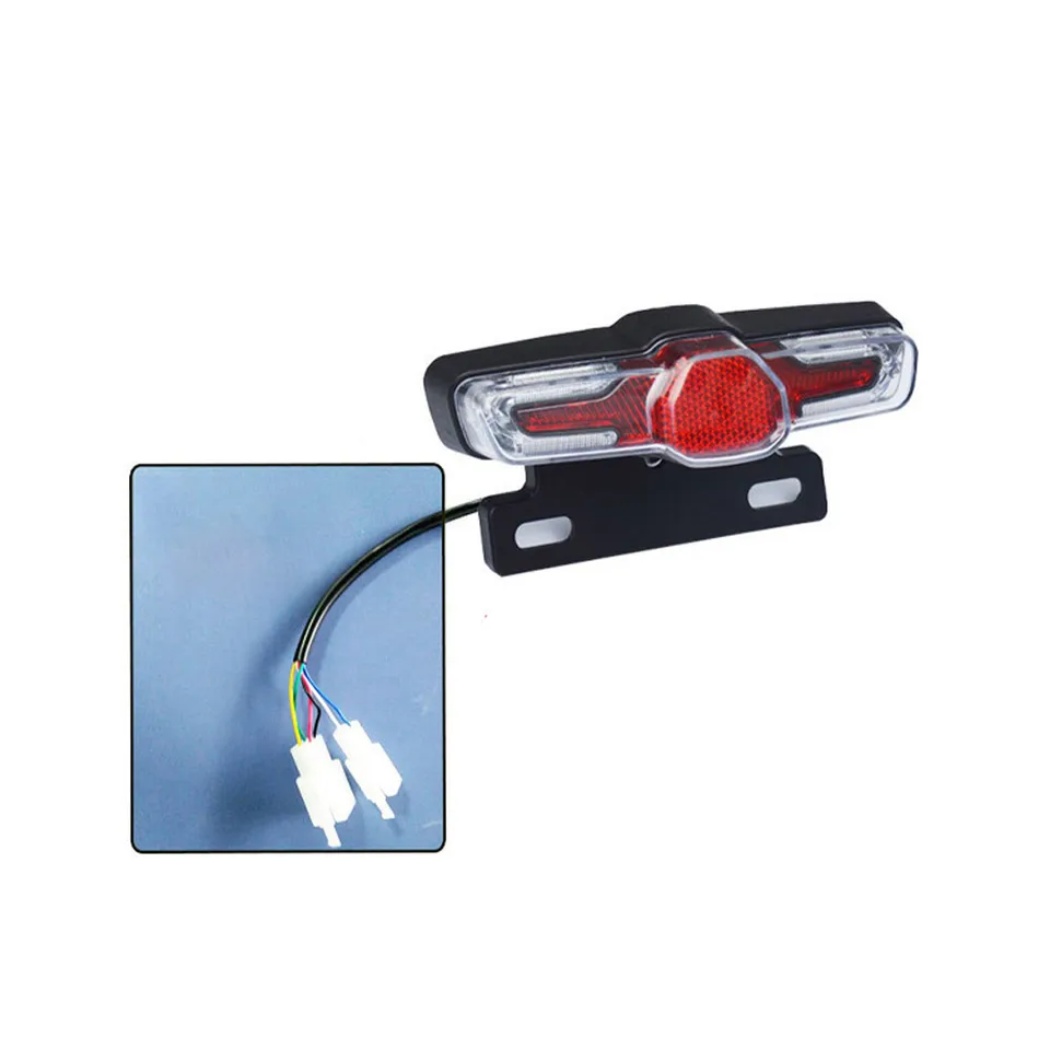 Fanale Posteriore E-Bike 3 In 1 - Luce Freni E Frecce - 12V/48V/60V Universale