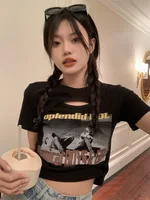 Slim Fit ort Sve T-irt Spicy Girl Summer New Sle BM Faionable ort T-irt Women's Trendy round Ne Thin Material