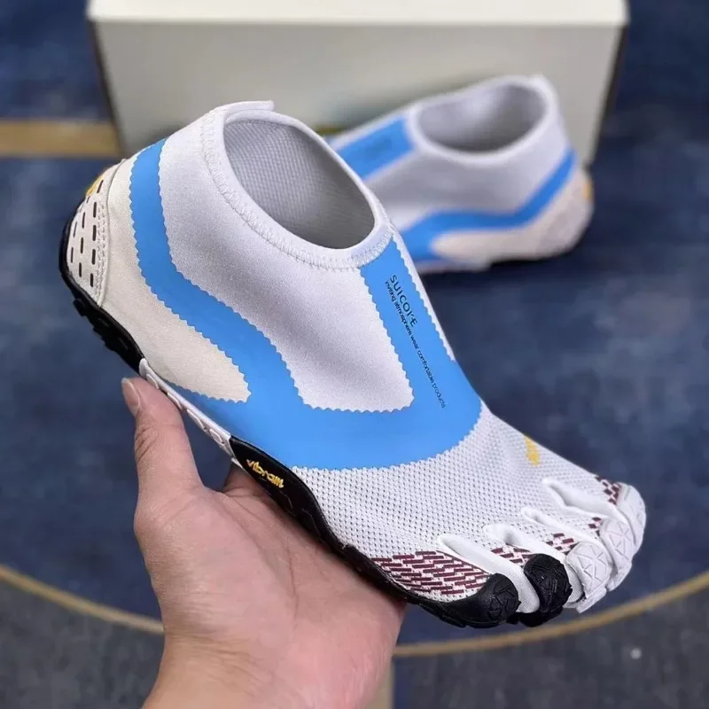 Men Women 5 Toes Shoes Outdoor Sport Hiking Running Shoe Breathable Quick Dry Lightweight Five fingers Sneakers Plus Size 44 45 Running Shoes