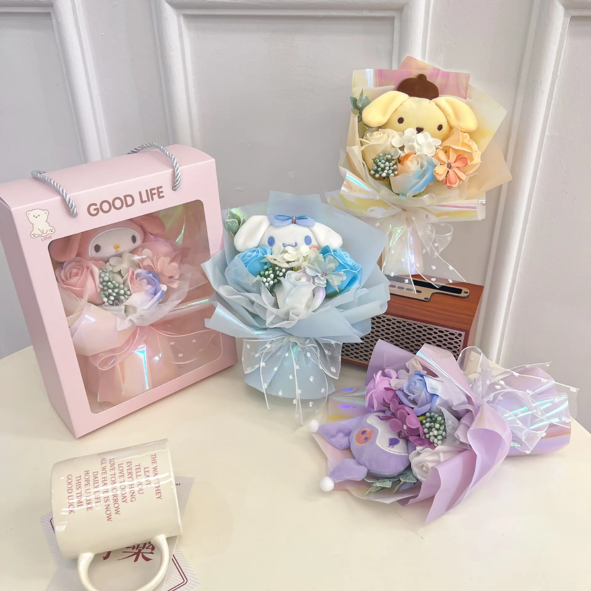

New Sanrio Valentine's Day Gift Everlasting Soap Bouquet Kuromi Simulated Flower Bouquet for Best Friend Birthday Gift Souvenir