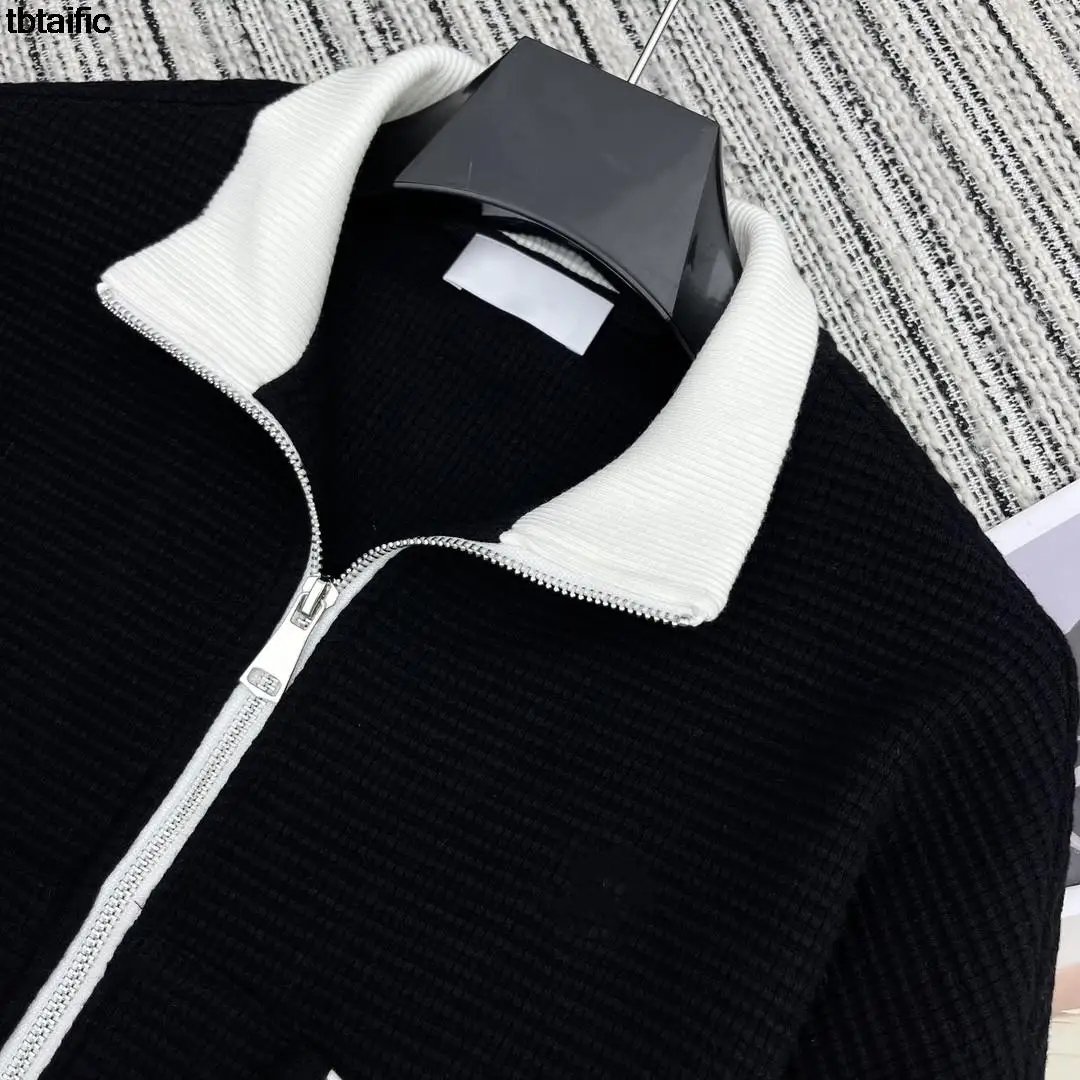 Рисунок 3 - Новый весенний костюм