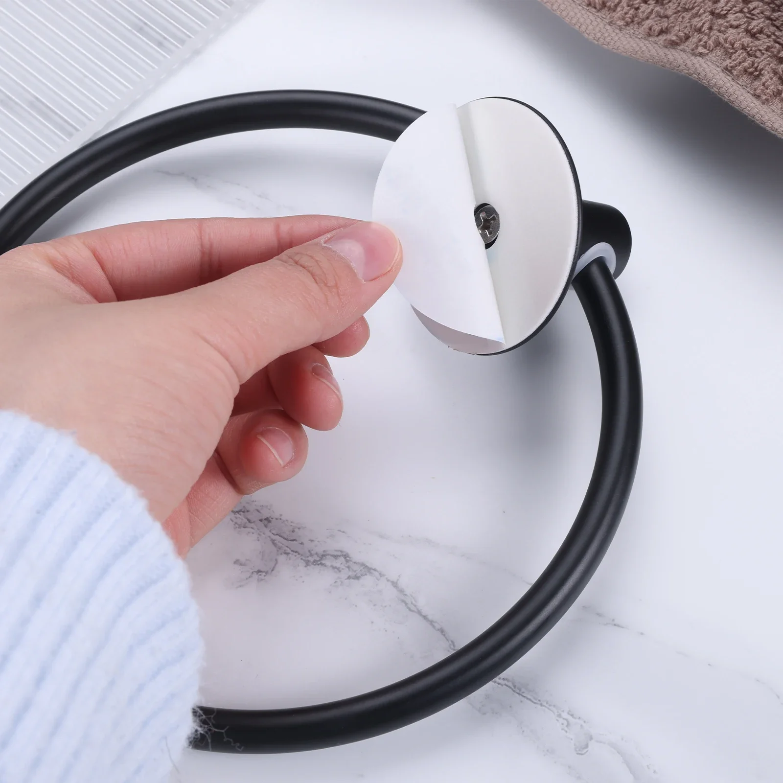 1pc Self Adhesive Towel Ring Bathroom Kitchen Bedroom Hanging Accessories Wall Mounted Towels Holder Stainless Steel