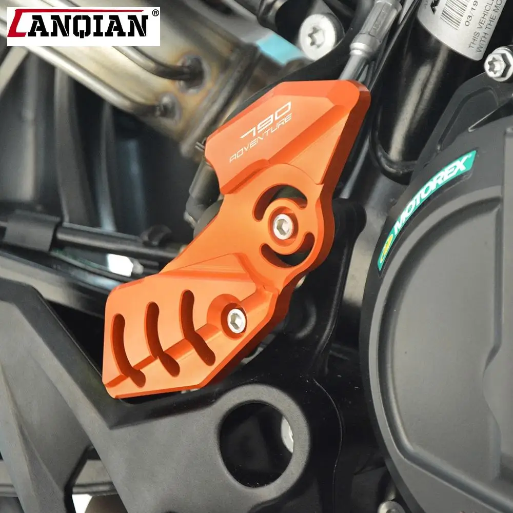 

FOR 790 Adventure R 790Adventure R 790 ADV R 2019 2020 2021 CNC Side Brake Cylinder Guard Set Mount Heel Protective Cover Guard