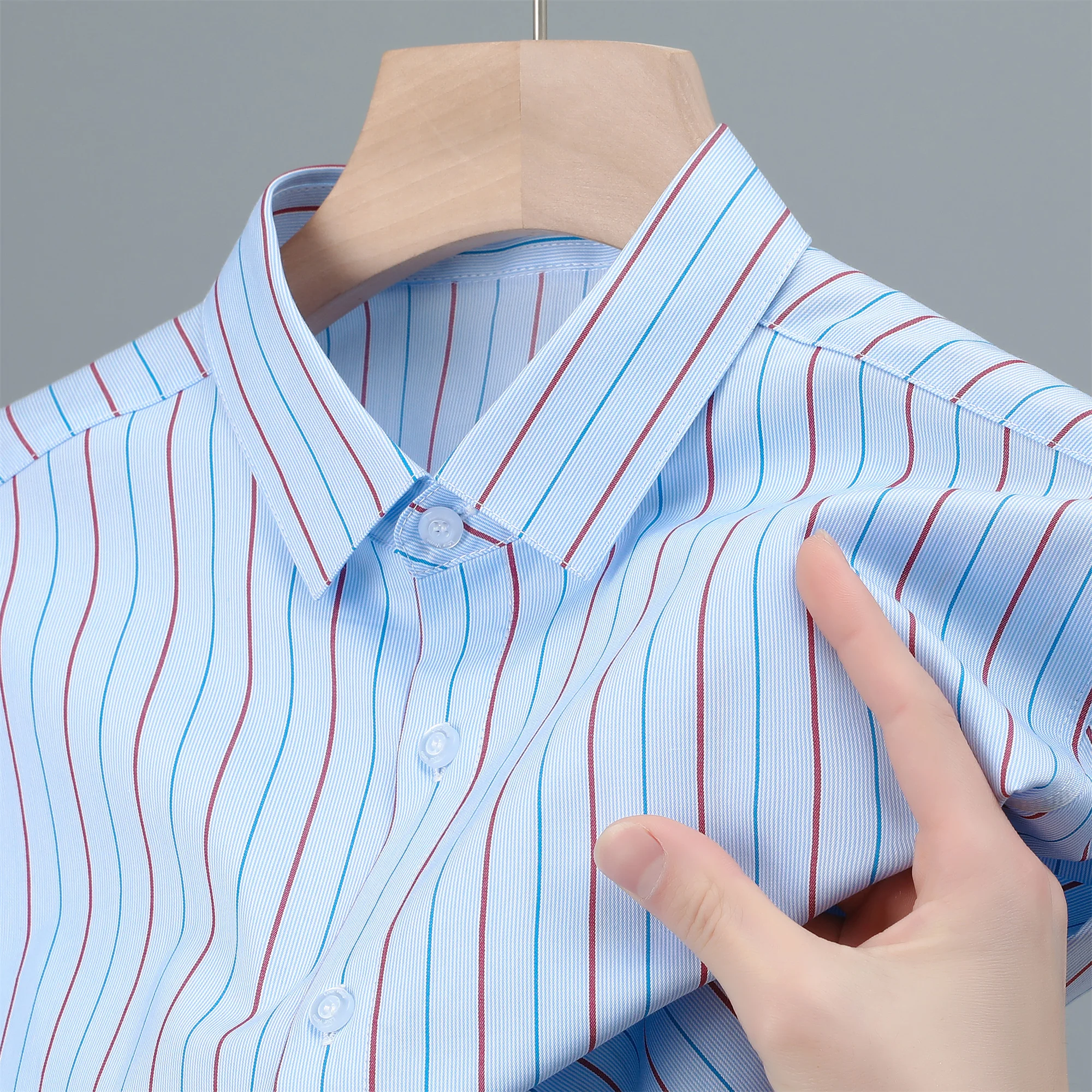 

100% Cotton Luxury Brand Men's Shirts 2023 Summer New Vertical Stripe Short Sleeve Shirts Korean Casual Breathable Slim Clothing