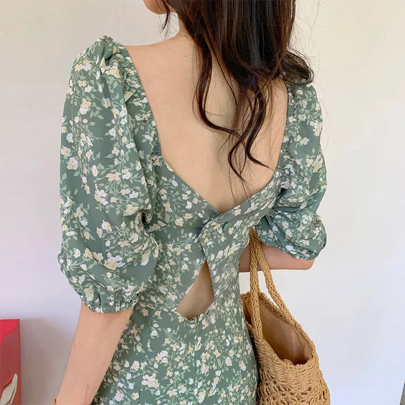 

Women's Summer Green Floral Fairy Dress Temperament Cottagecore Dress Sexy Slim Body Square Collar Shorts Sleeve A-Line Dress