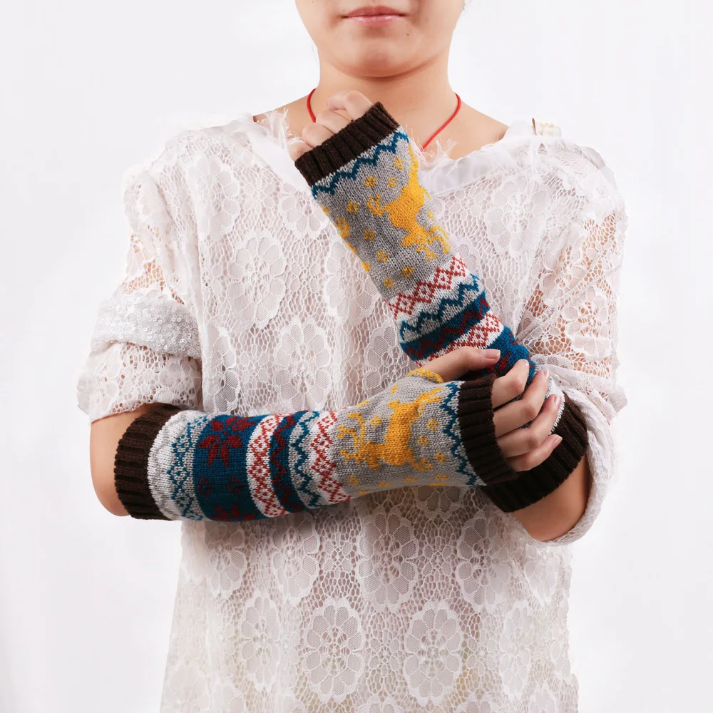 سلسلة عيد الميلاد الكرتون الغزلان أصابع قفازات لينة وصديقة للبشرة الشتاء الباردة والدليل على قفازات محبوكة الملابس والاكسسوارات