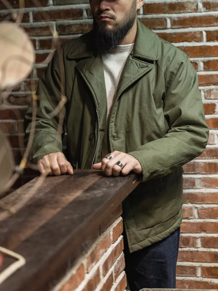 Sd03392c348be4d378f52bbc983eb6