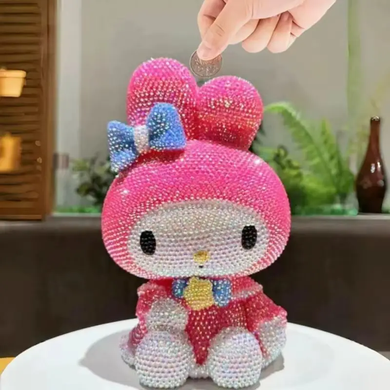Sanrio Kuromi 헬로 키티 DIY 돼지 저금통 다이아몬드 스틱 공예 키트 글로우 인 더 다크 디자인의 수지 입상 Anime Collectible G