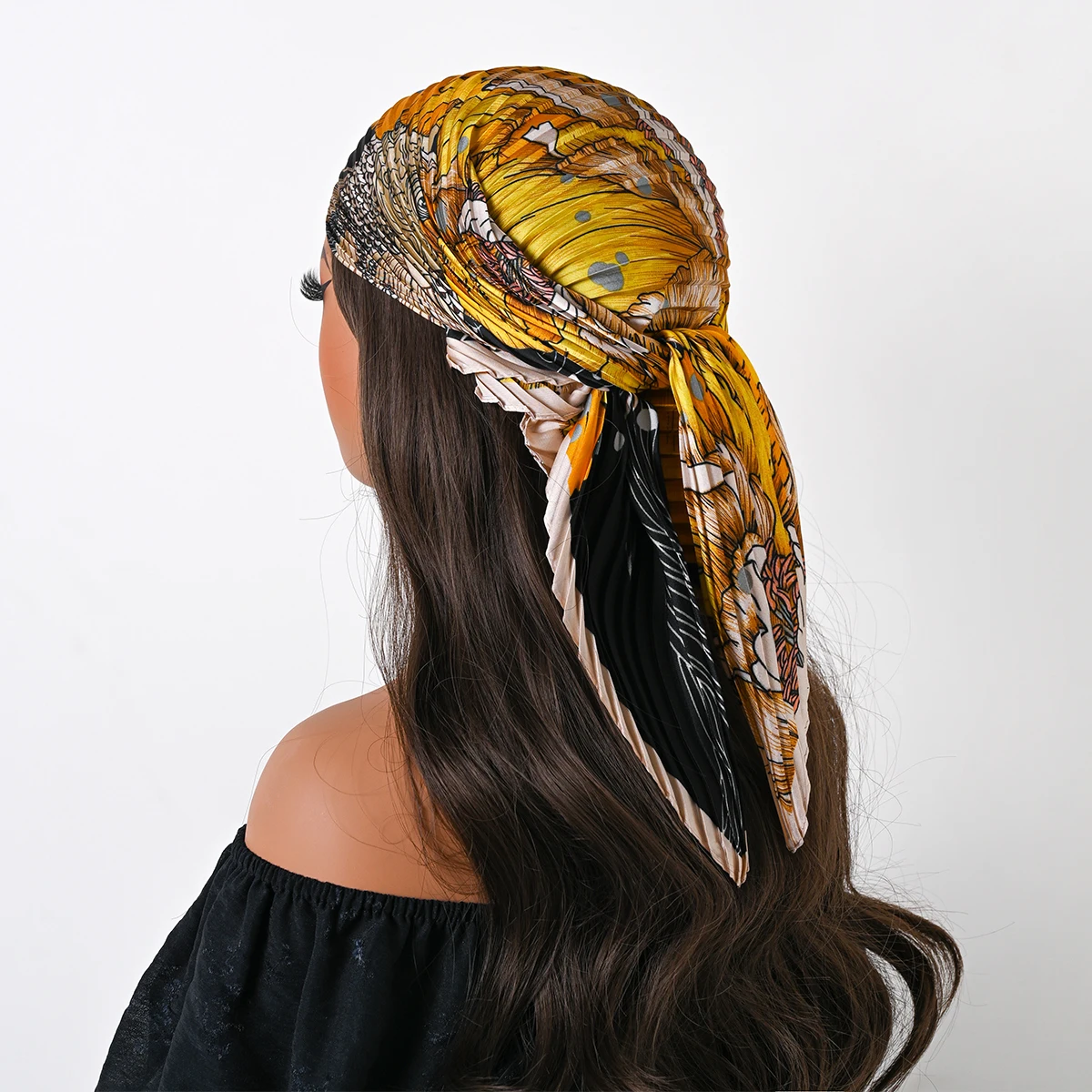 Four Seasons New 70cm Silk Pleated Scarf Leopard print Small Scarves Square Scarf Satin Neckerchief Decorative Headscarf Bandana