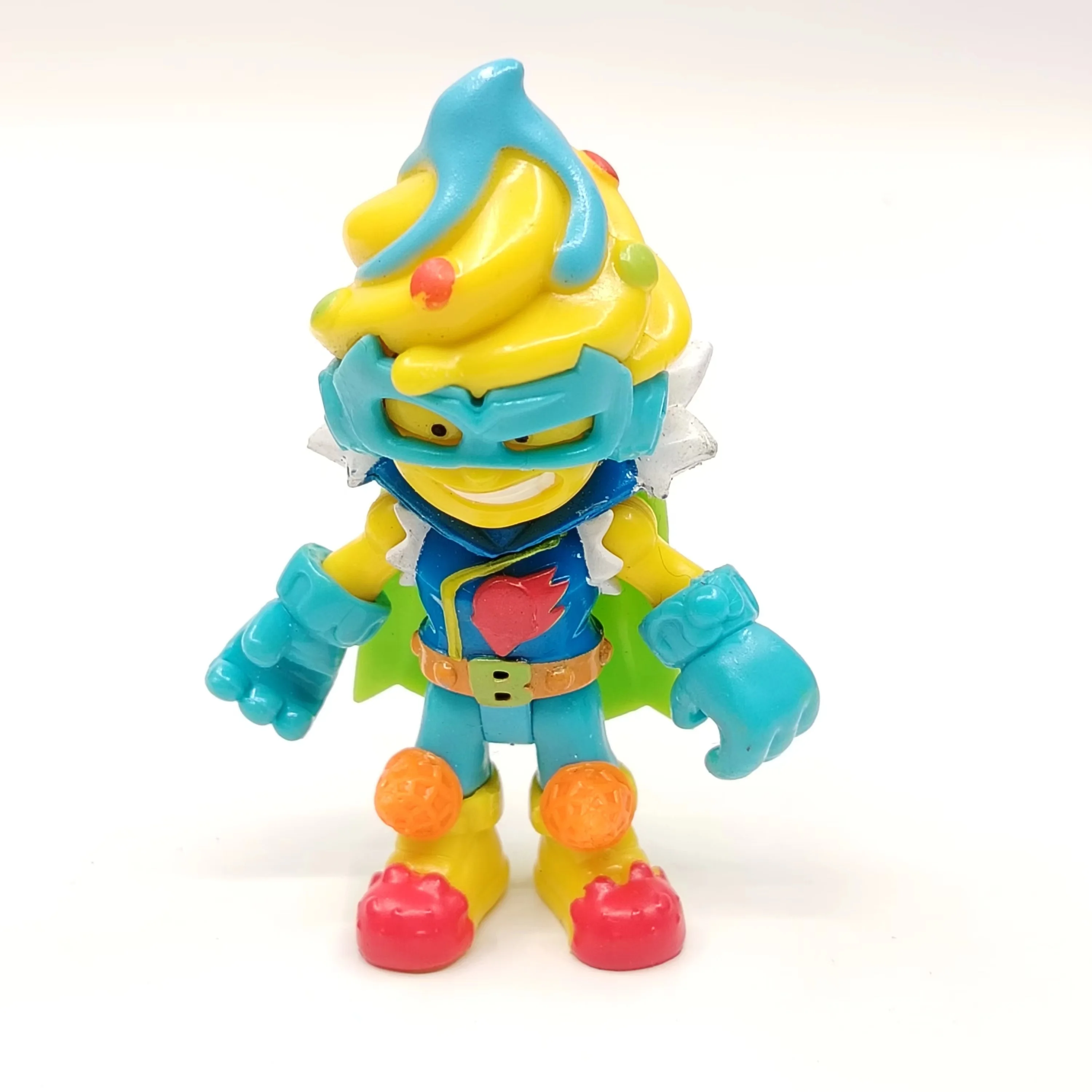 1pcs Original Kazoom Kid Ultra Rare Big Superthings Figure Spanish