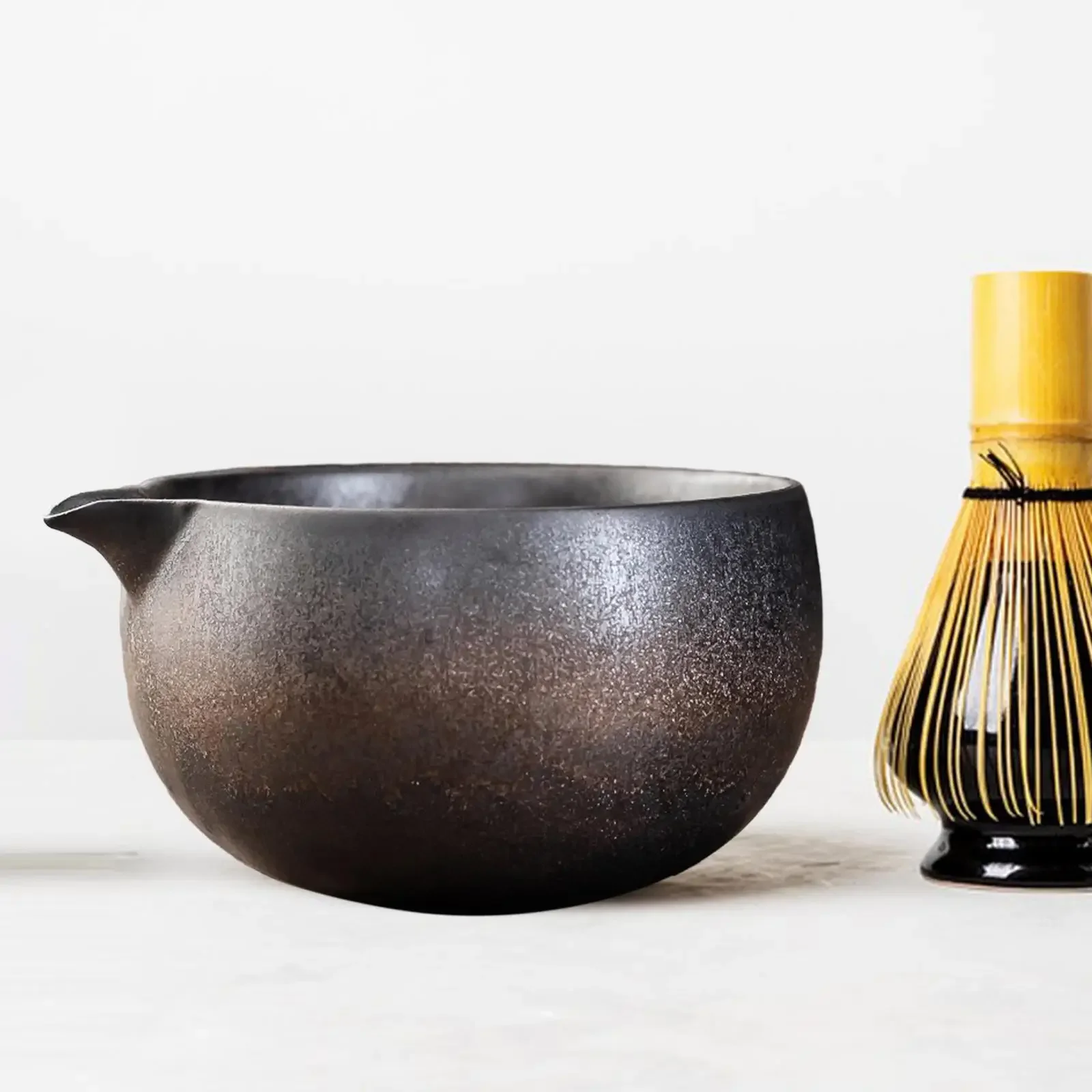 Artisanal Tea Bowl with Pouring Spout, Japanese Tea Ceremony Chawan 600ml