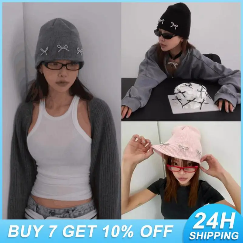 

Knitted Cold Personality Cute Fashion Lei Feng /ear Protection Pearl Wool Hat Ear Protection Unique Fashion Hat Warm
