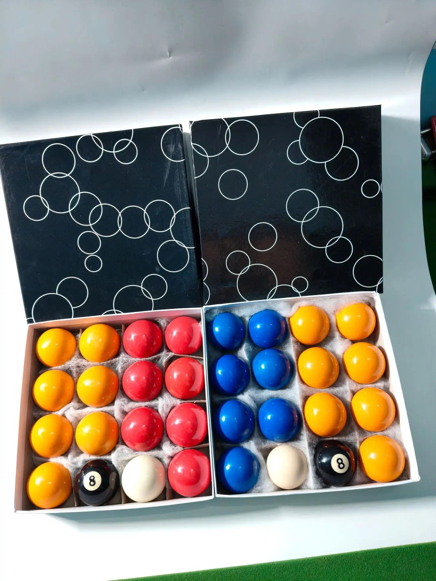 Black Box Packing Red Yellow 16 Pieces Billiard Pool Ball Set 2 Inch Pool Ball for Indoor Gym Games