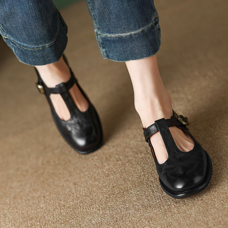 Genuine leather black medium heel thick heel small leather shoes, niche retro single shoe for women