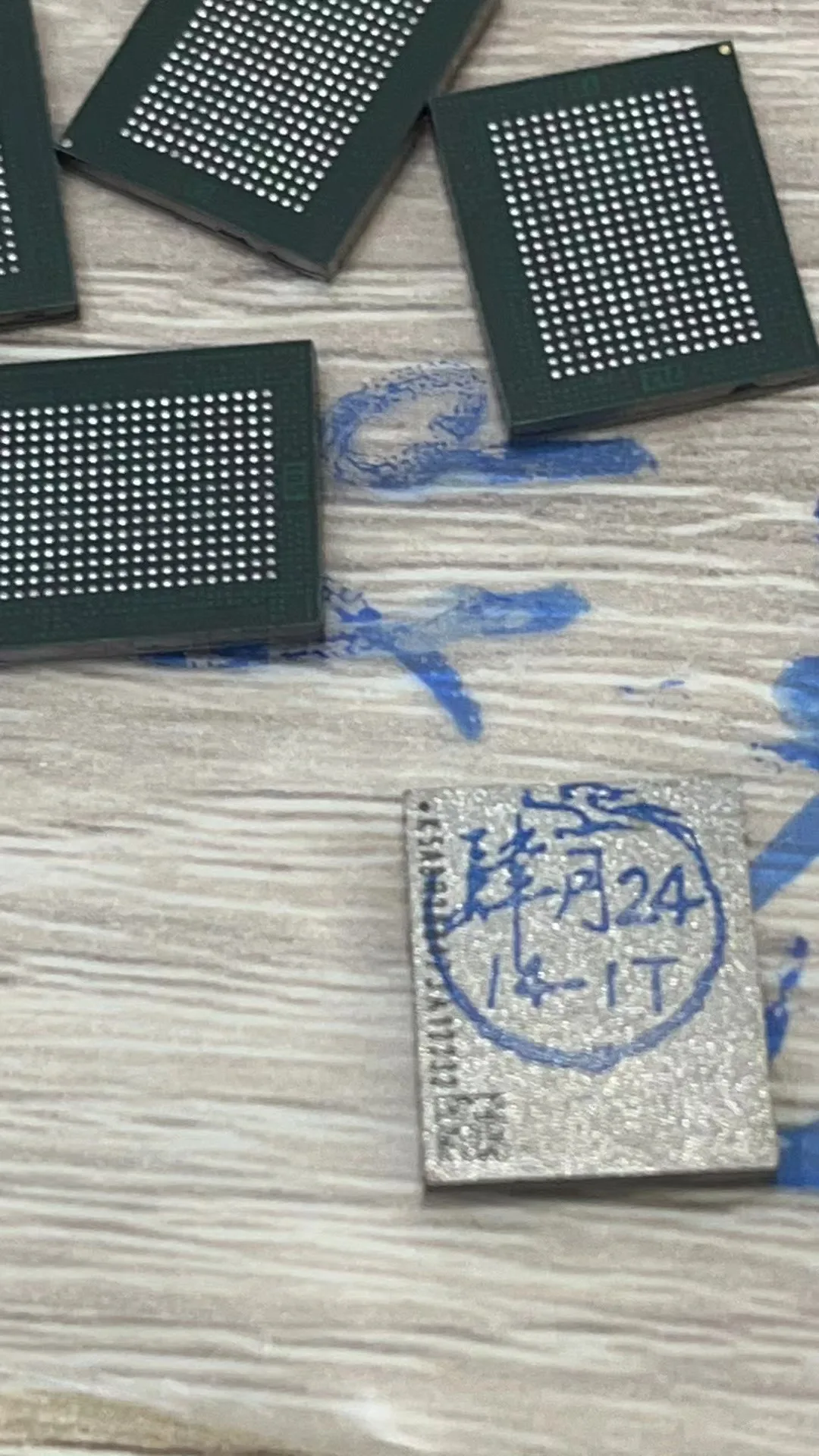 New and Original SSD Chip For Macmini M2 CPU  A2686 2T SSD and MACBOOK AIR A2941