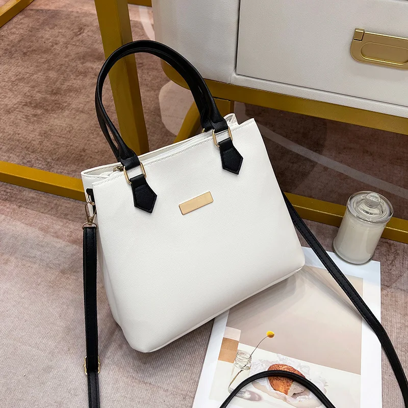 New Handbag 2023 Fashion Versatile Double Layered Shoulder Bag Fo Women with Small Design Large Capacity Crossbody Bag for Women