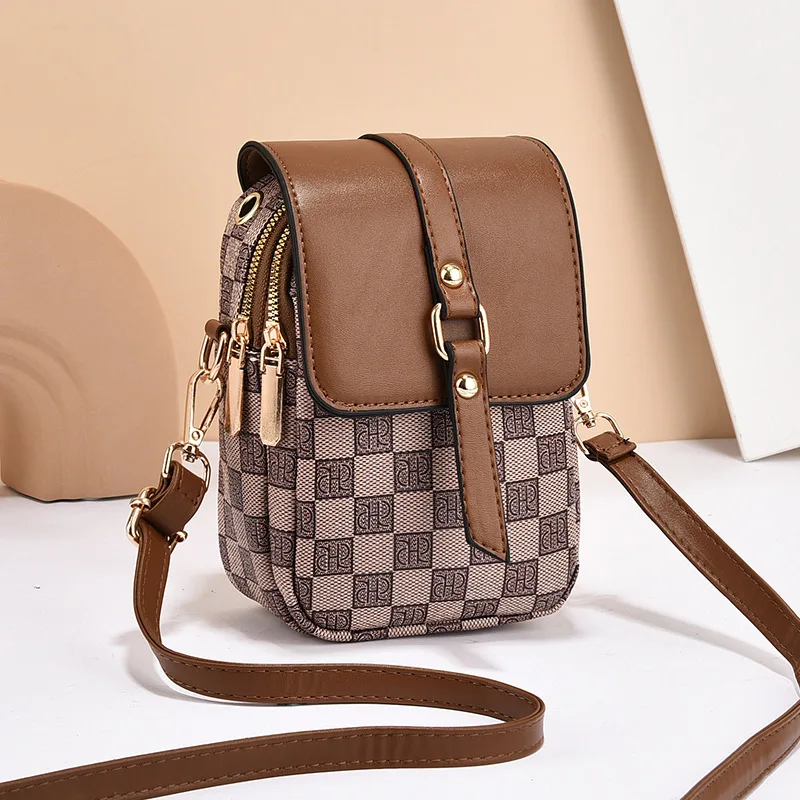 Fashionable Mini Crossbody Phone Bag for Women Lightweight Single Shoulder Bag Small Pouch Magnetic Buckle Opening Vertical S...
